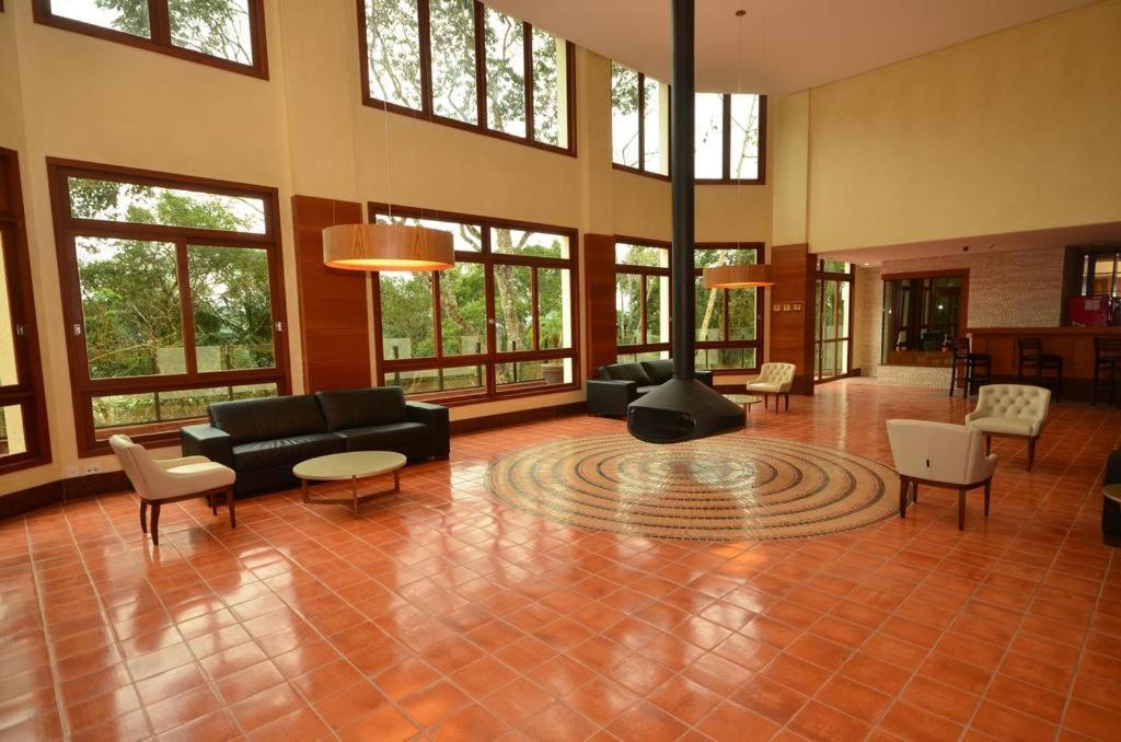 Apart Hotel Vista Azul - Hospedagem Nas Montanhas โดมิงกอส มาร์ตินส์ ภายนอก รูปภาพ