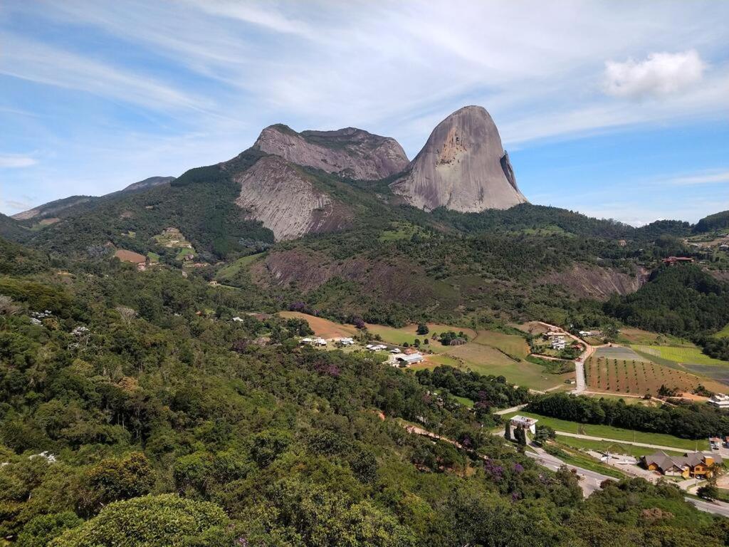 Apart Hotel Vista Azul - Hospedagem Nas Montanhas โดมิงกอส มาร์ตินส์ ภายนอก รูปภาพ